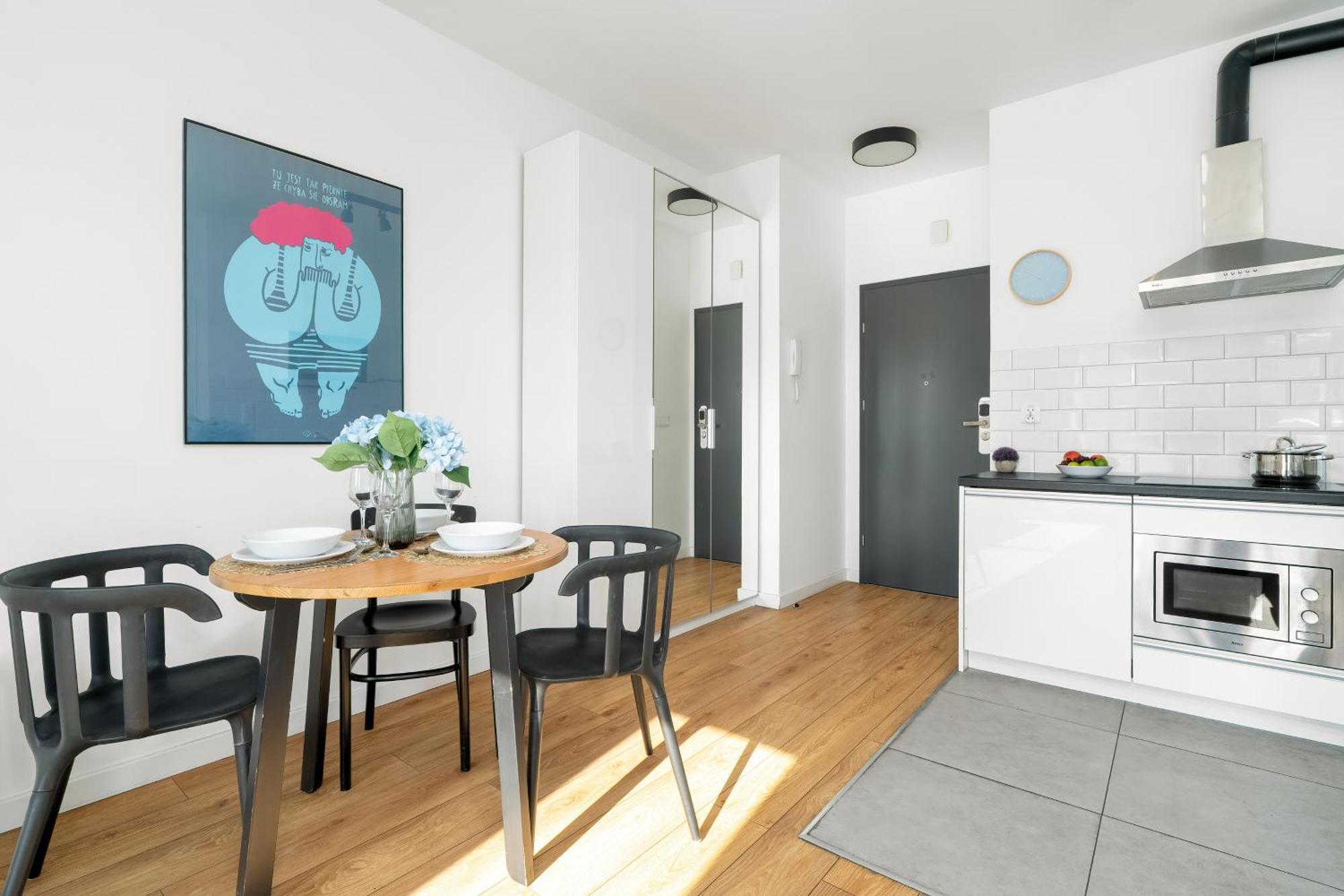Klimatyczne I Nowoczesne Studio Very Berry W Poznaniu By Noclegi Renters 外观 照片